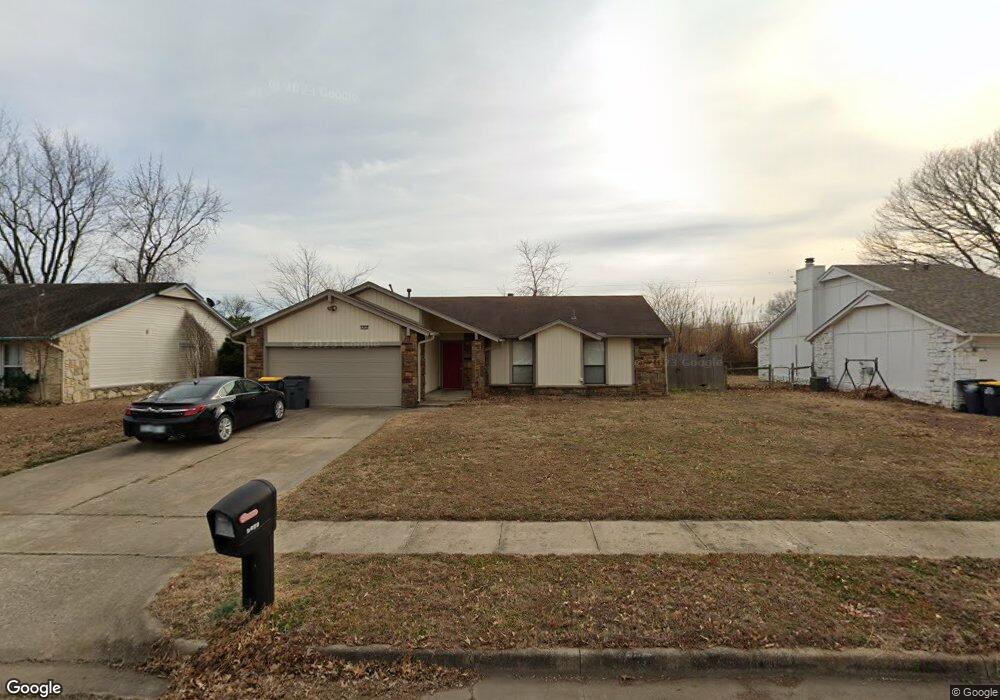 2822 W 115th Place S, Jenks, OK 74037 - photo 1