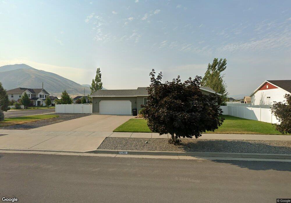 1398 E 150 S, Hyrum, UT 84319 - photo 1