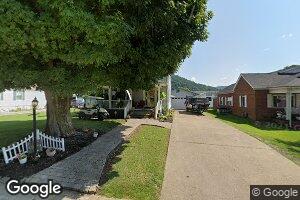 137 Walnut St, East Bank, WV 25067