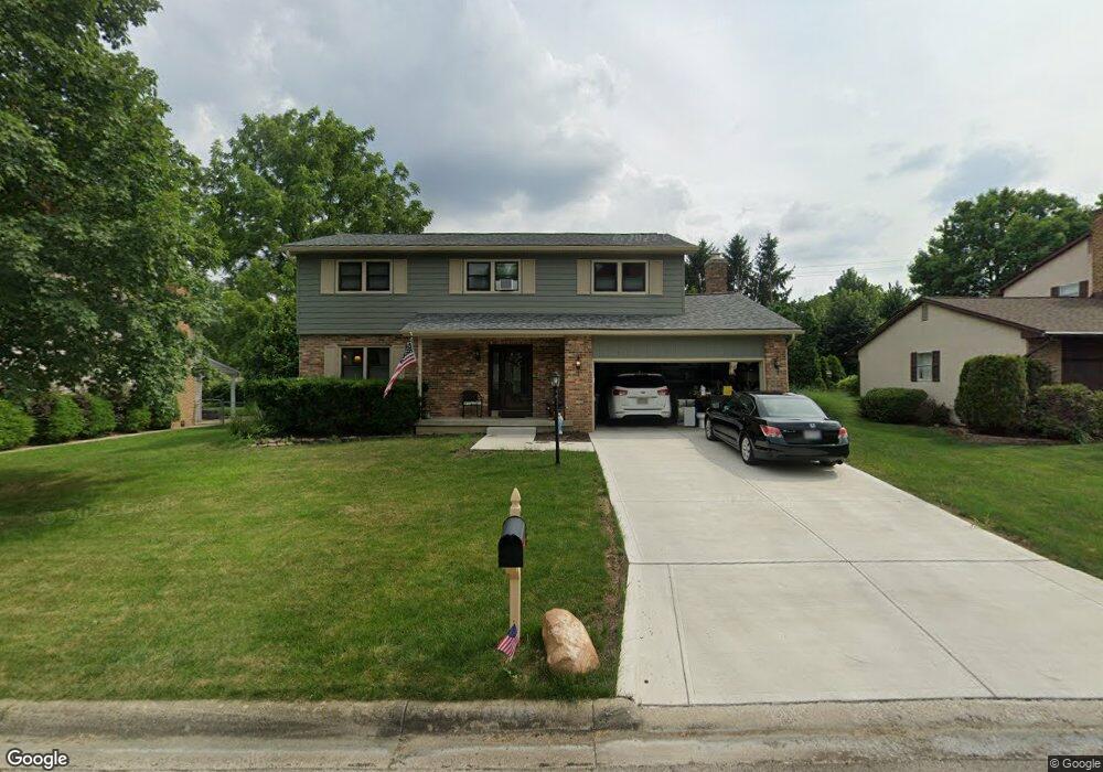 1315 Pepperell Dr, Columbus, OH 43235 - photo 1