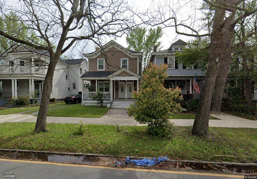 655 E Henry St, Savannah, GA 31401 - photo 1