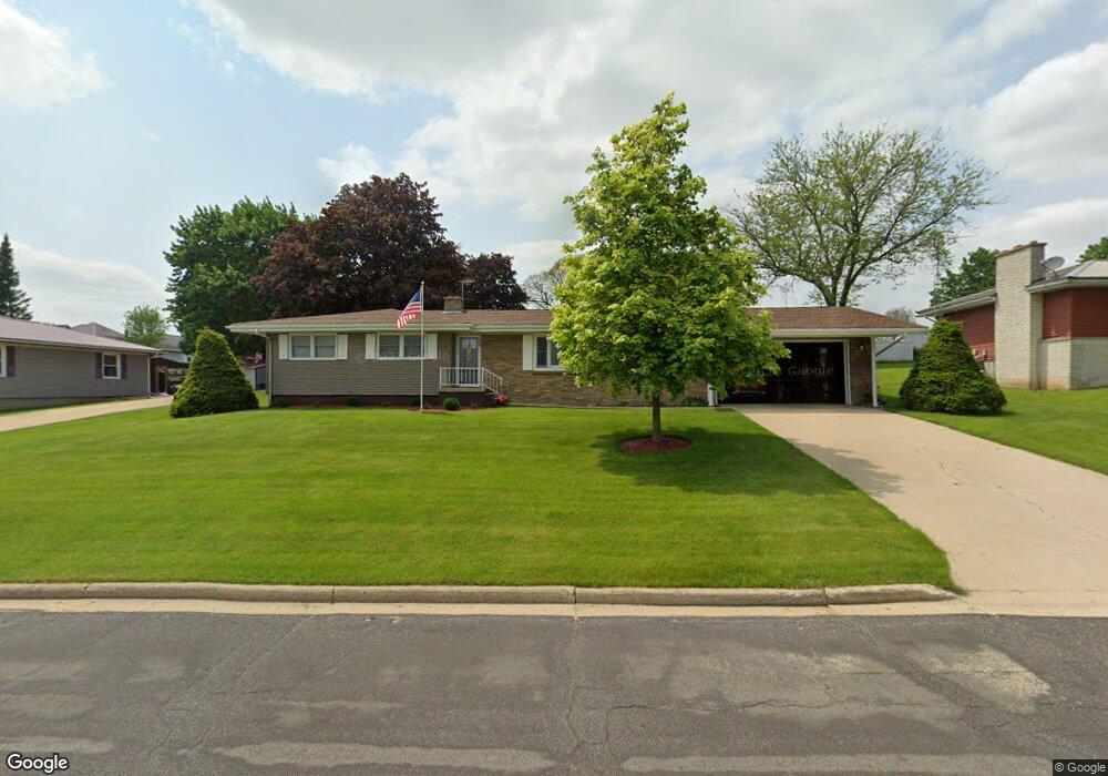 114 N Fairview Ave, Argyle, WI 53504 - photo 1