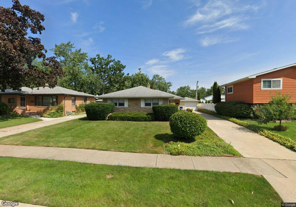 2820 Tyler Ave, Waukegan, IL 60087 - photo 1