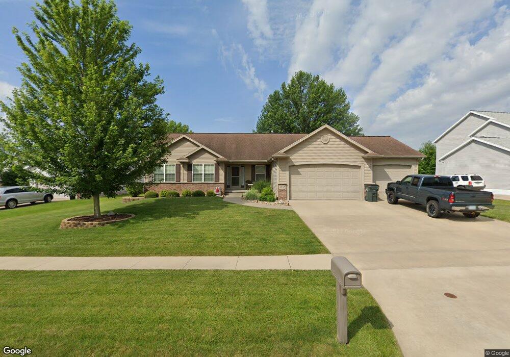 3212 27th Street Ct SW, Cedar Rapids, IA 52404 - photo 1
