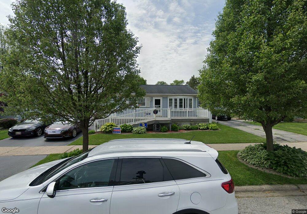 3244 Maple Dr, Highland, IN 46322 - photo 1