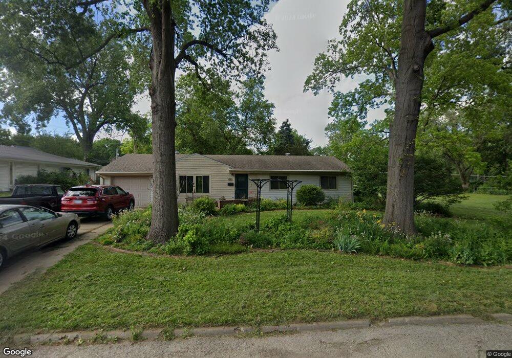 1410 SW 30th St, Topeka, KS 66611 - photo 1