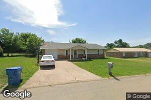 616 Rocking Horse Ln, Yale, OK 74085