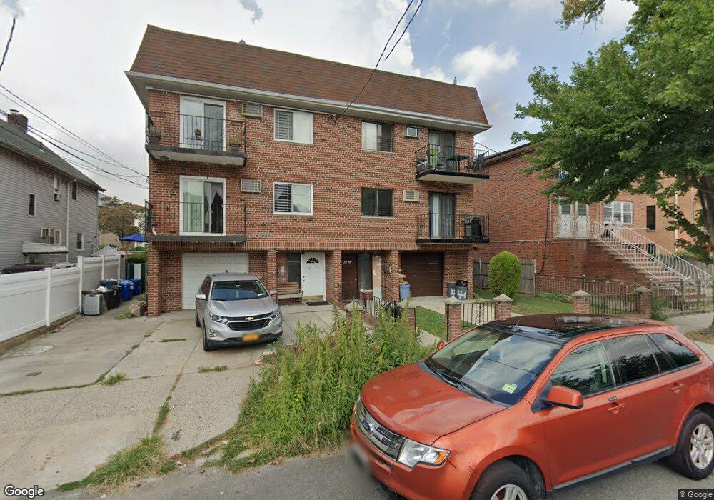 4622 162nd St, Flushing, NY 11358 - photo 1