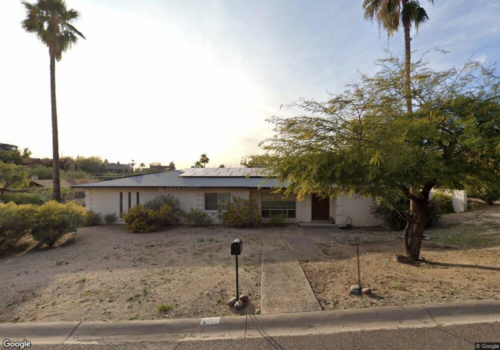 9402 N 17th Way, Phoenix, AZ 85020 - photo 1