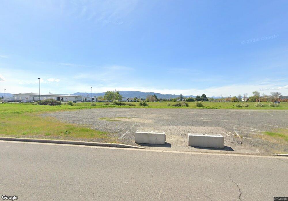 410 Federal Way, Central Point, OR 97502 - photo 1