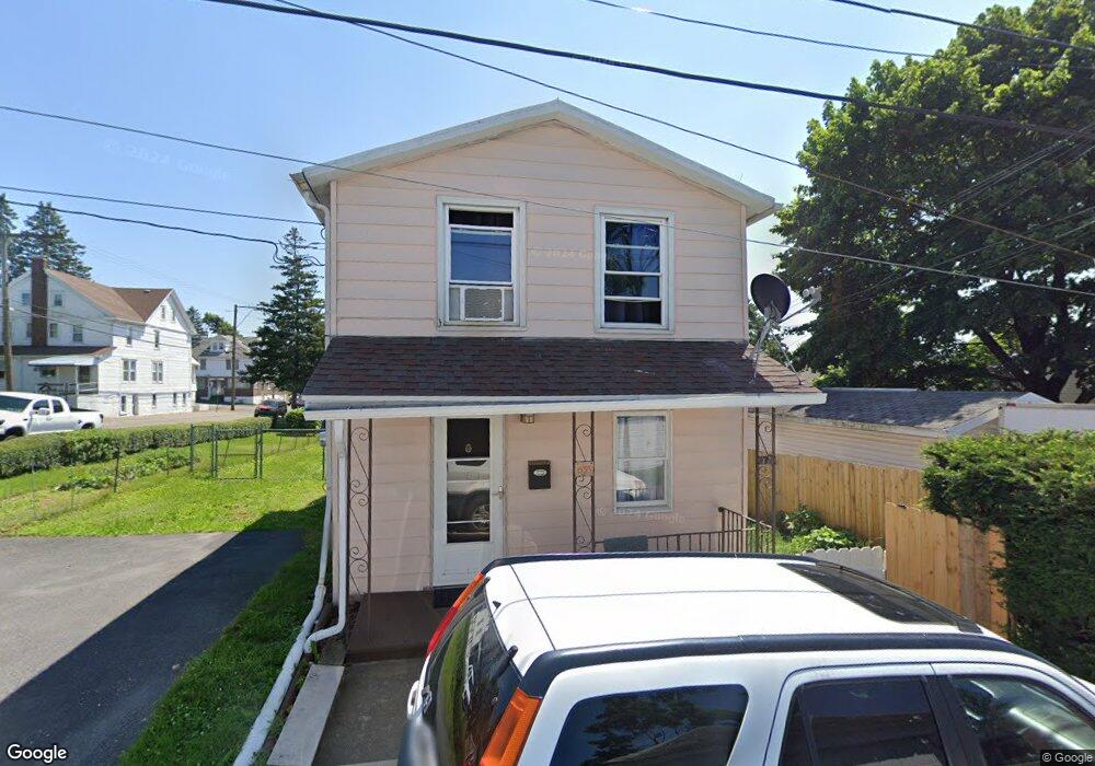 635 Meade Ct, Hazleton, PA 18201 - photo 1