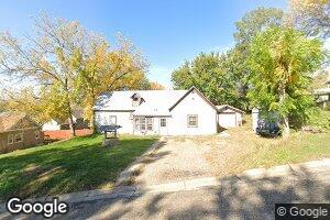 721 Iowa St, Akron, IA 51001