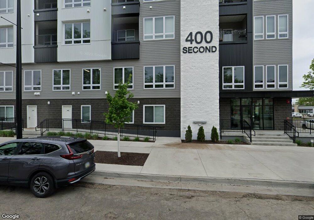 400 2nd St SW, Cedar Rapids, IA 52404 - photo 1