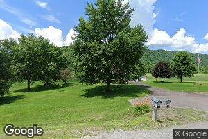 8266 Kingwood Rd, Confluence, PA 15424