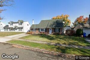 34 Plumtree Rd, Levittown, PA 19056
