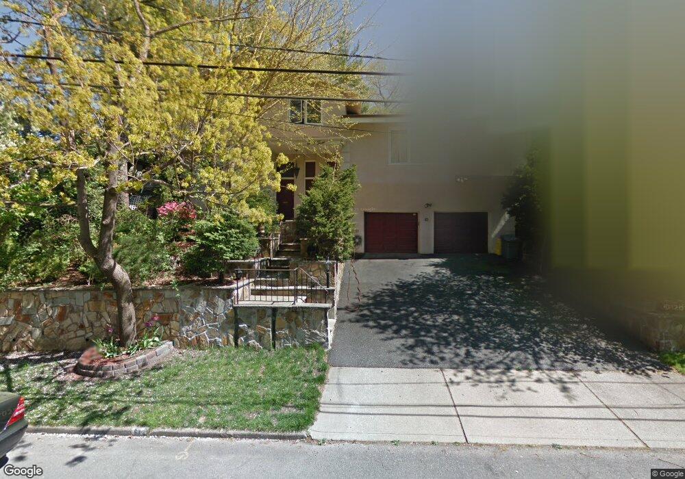 63 Elm St, Englewood Cliffs, NJ 07632 - photo 1