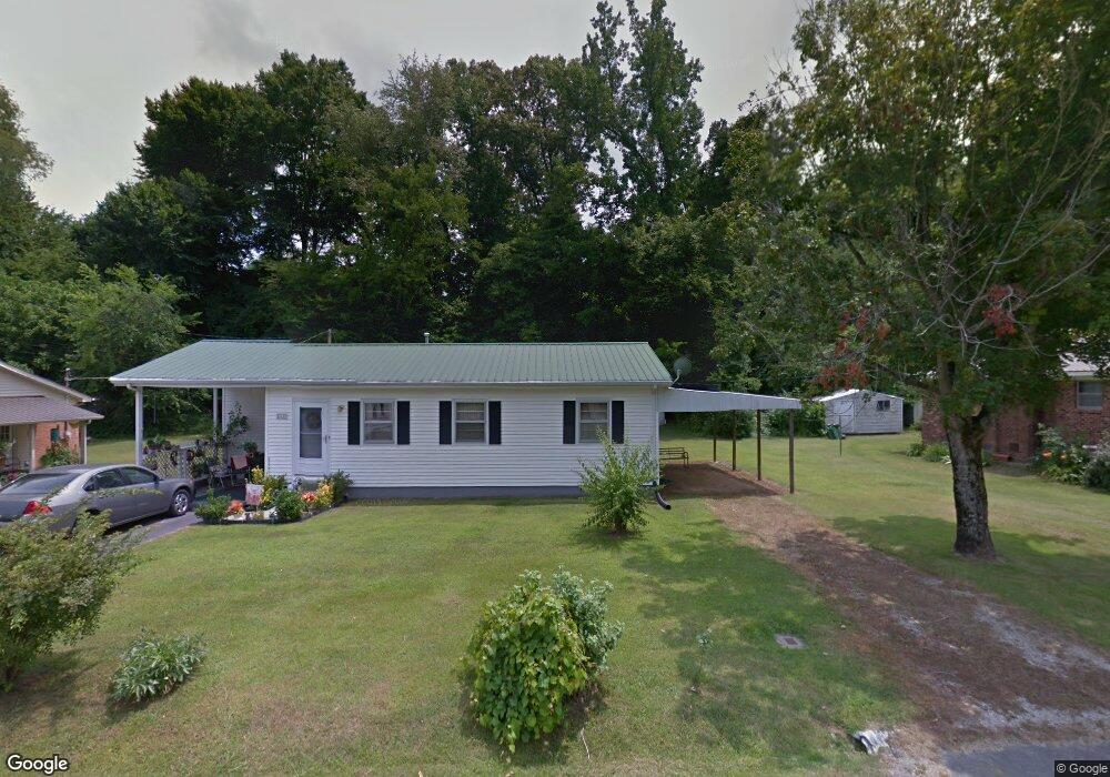140 Shelton St, Linden, TN 37096 - photo 1