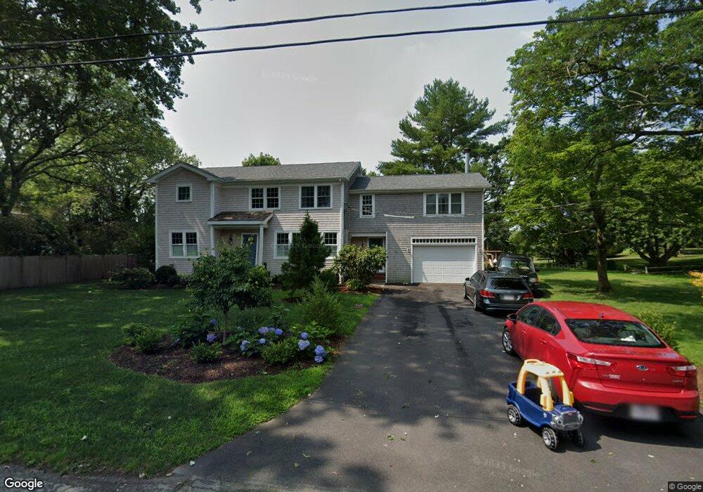 92 Wilson St, South Dartmouth, MA 02748 - photo 1