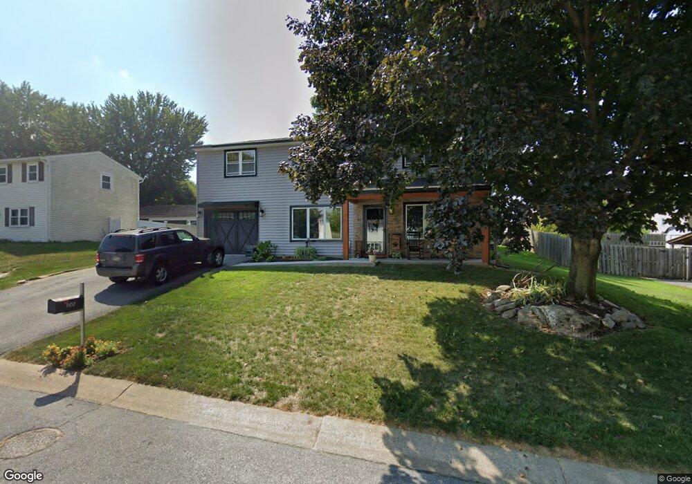 900 Center St, Mount Joy, PA 17552 - photo 1