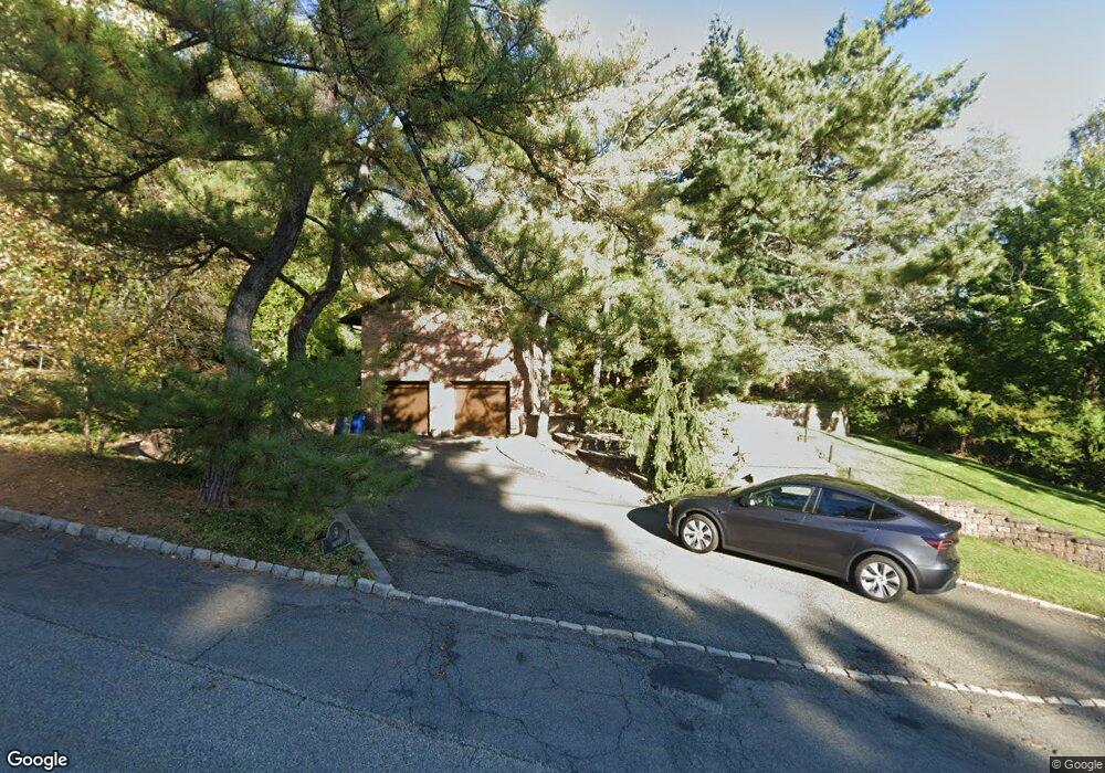 11 Farview Rd, Millburn, NJ 07041 - photo 1