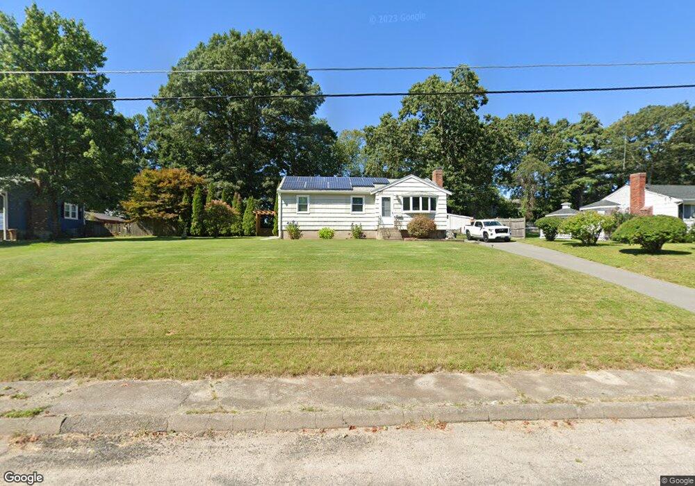 10 Deerfield Ln, Bellingham, MA 02019 - photo 1