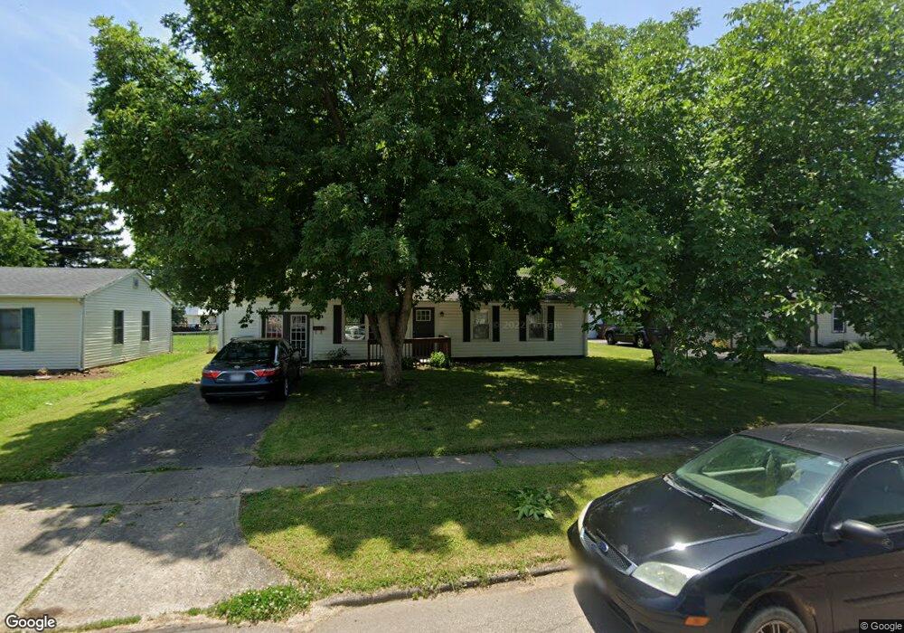 1219 Glover Dr, Xenia, OH 45385 - photo 1