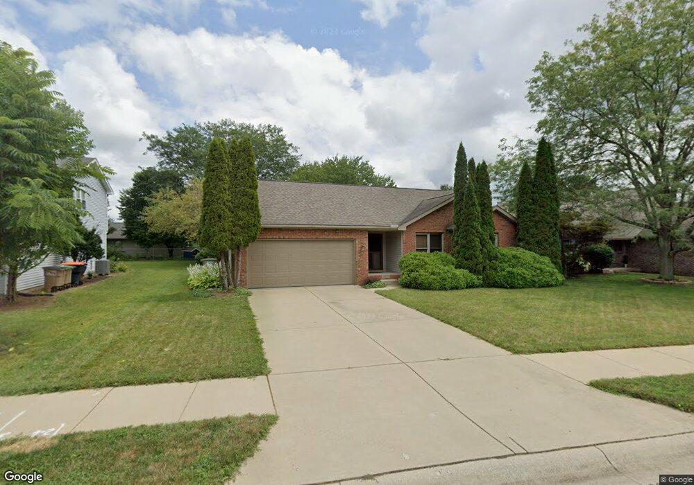 2027 Shiloh Dr, Columbus, IN 47203 - photo 1
