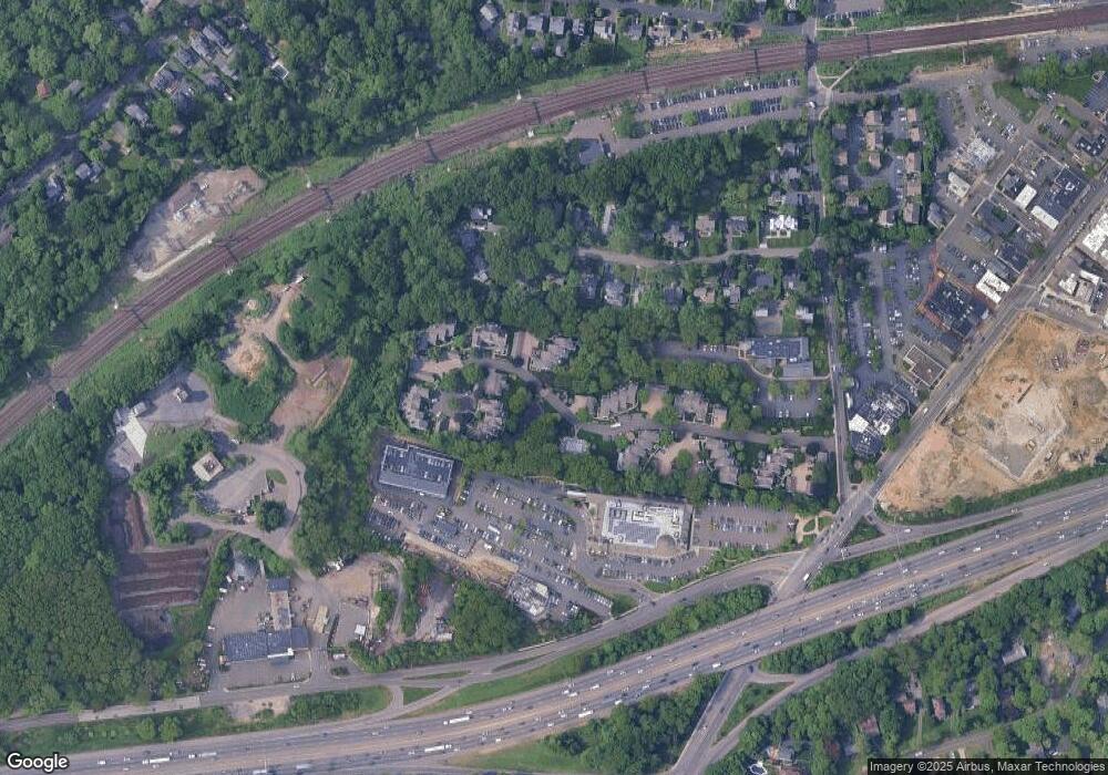 51 Hale Ln, Darien, CT 06820 - photo 1