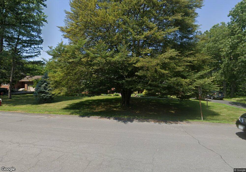 1237 Ruffner Rd, Schenectady, NY 12309 - photo 1