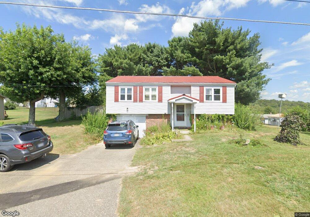 139 Walker Manor Cir, Colliers, WV 26035 - photo 1