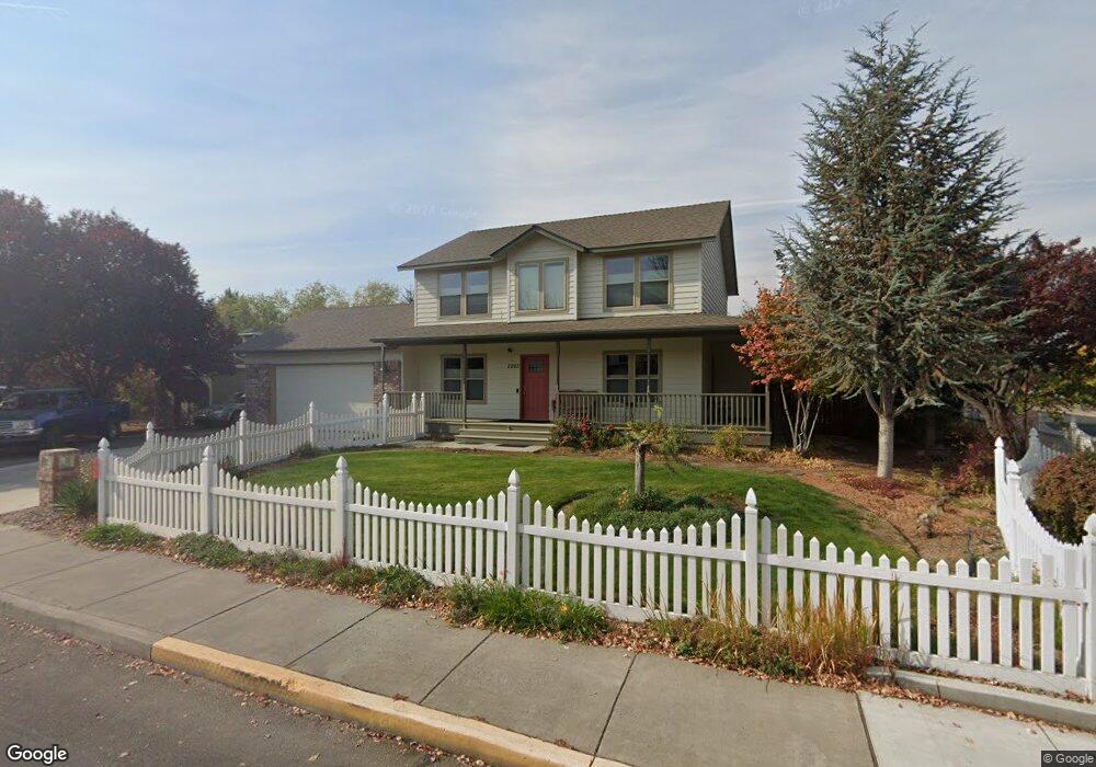 2263 NE Tucson Way, Bend, OR 97701 - photo 1