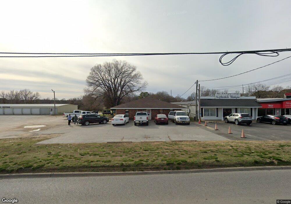 3184 N Thompson St, Springdale, AR 72764 - photo 1