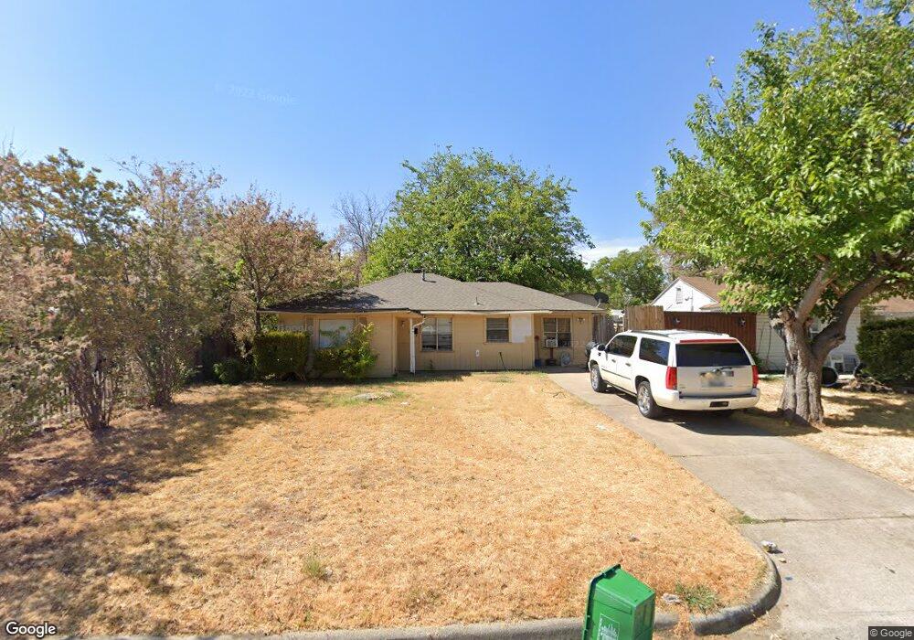 817 Apache Trace, Grand Prairie, TX 75051 - photo 1