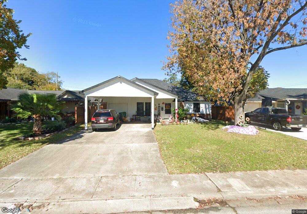 7345 Lakehurst Dr, Houston, TX 77087 - photo 1