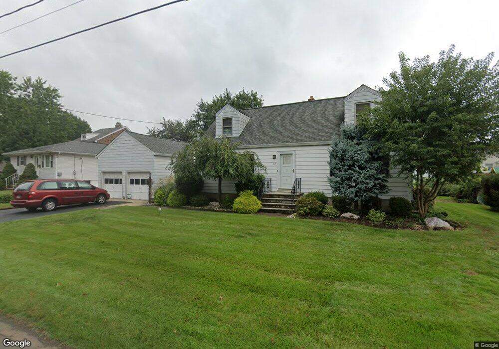 814 Coolidge Ave, Woodbridge, NJ 07095 - photo 1