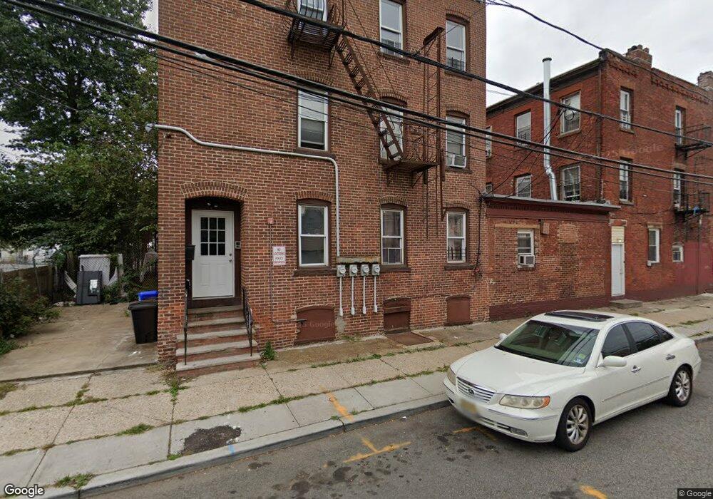 84 Pine St unit 3, Elizabethport, NJ 07206 - photo 1