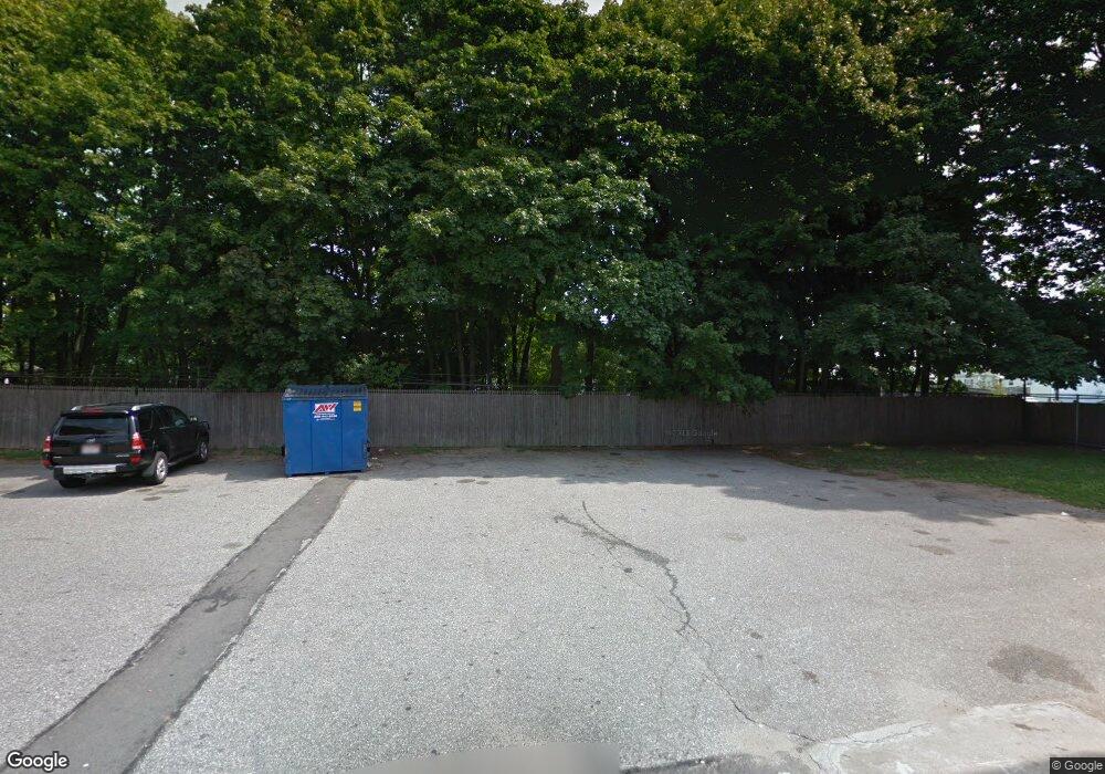 44 Highland St unit 4, Lowell, MA 01852 - photo 1