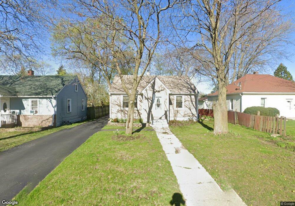 22 Baldwin Ave, Waukegan, IL 60085 - photo 1