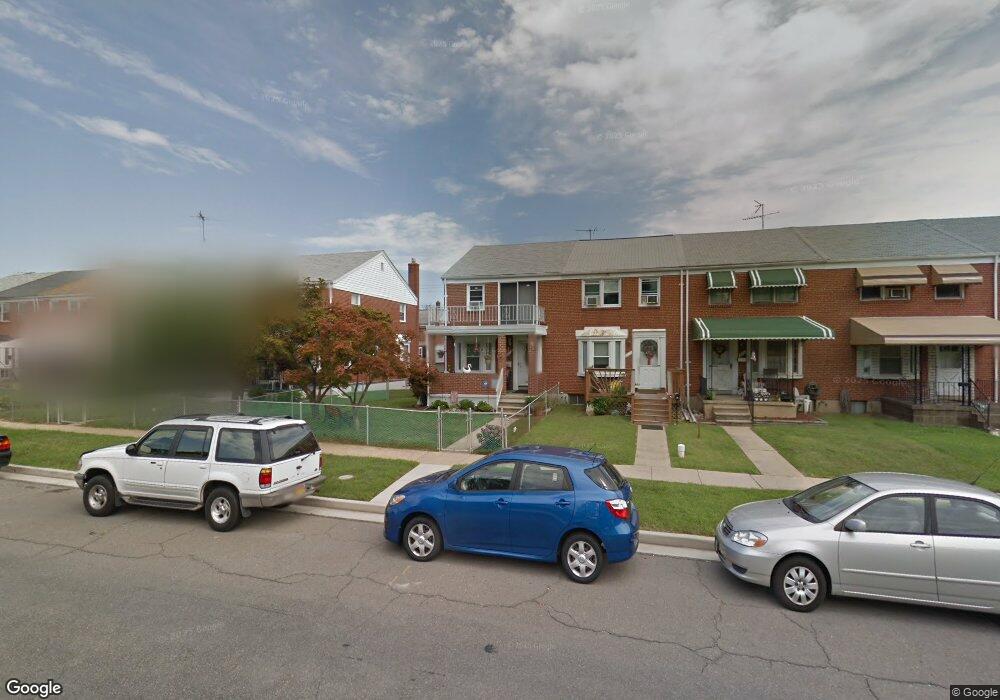 924 N Marlyn Ave, Essex, MD 21221 - photo 1