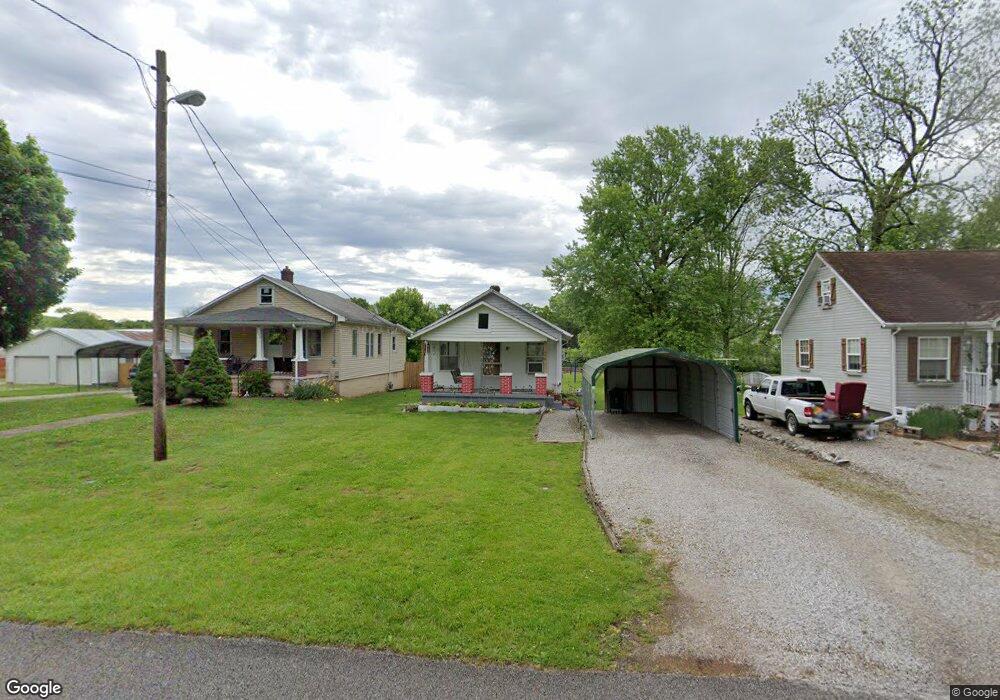 698 Slemmons Ave, Corydon, IN 47112 - photo 1