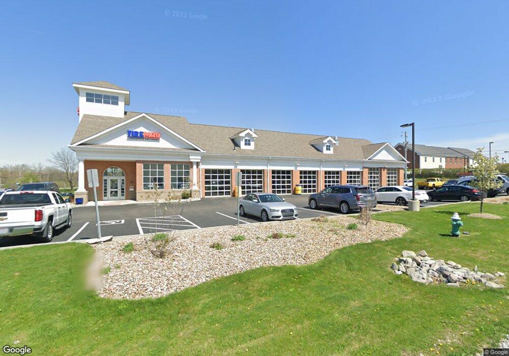 301 Aurora Commons Cir, Aurora, OH 44202 - photo 1