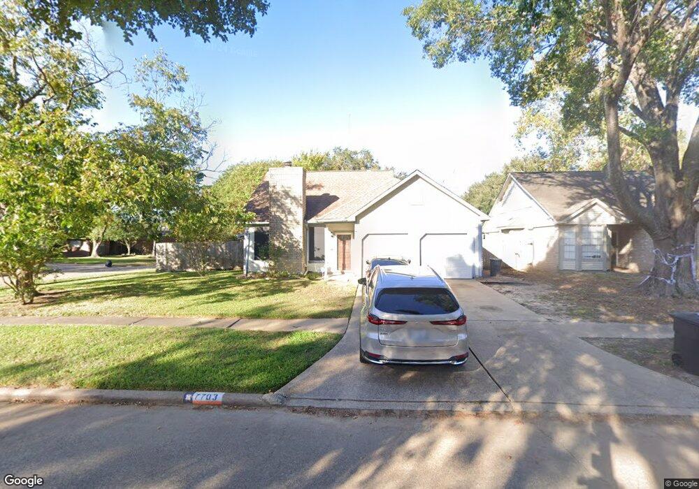 7703 Trail Blazer Dr, Houston, TX 77040 - photo 1