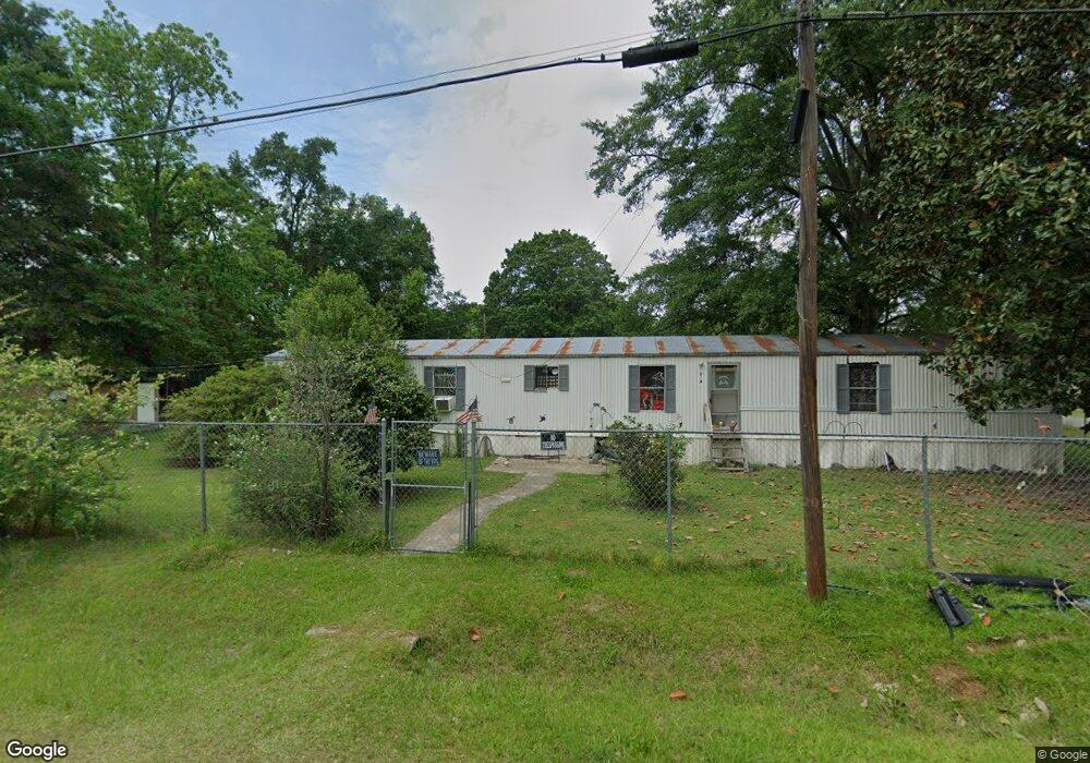 716 E Sultana Dr, Fitzgerald, GA 31750 - photo 1