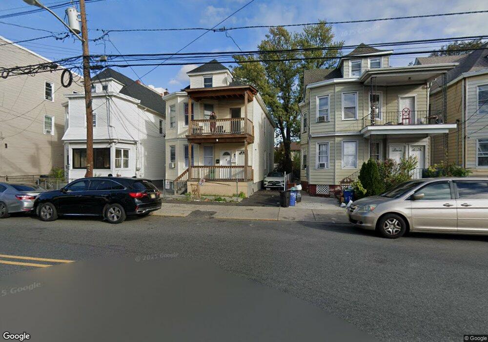 427 E 18th St unit 2, Paterson, NJ 07524 - photo 1