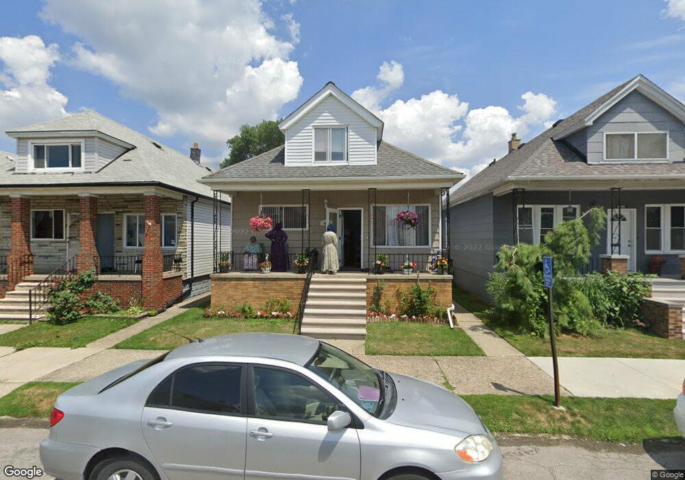 11644 Charest St, HamtraMcK, MI 48212 - photo 1