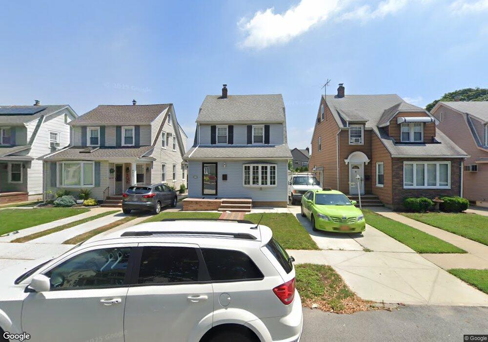 8629 252nd St, Bellerose, NY 11426 - photo 1