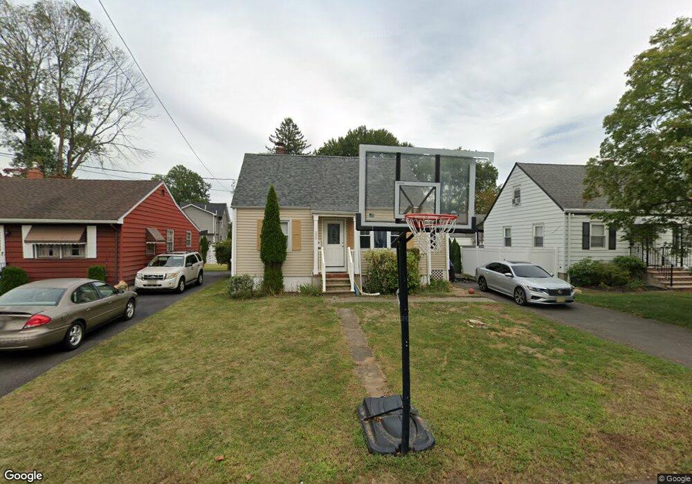 204 Fairfield Ave, Middlesex, NJ 08846 - photo 1