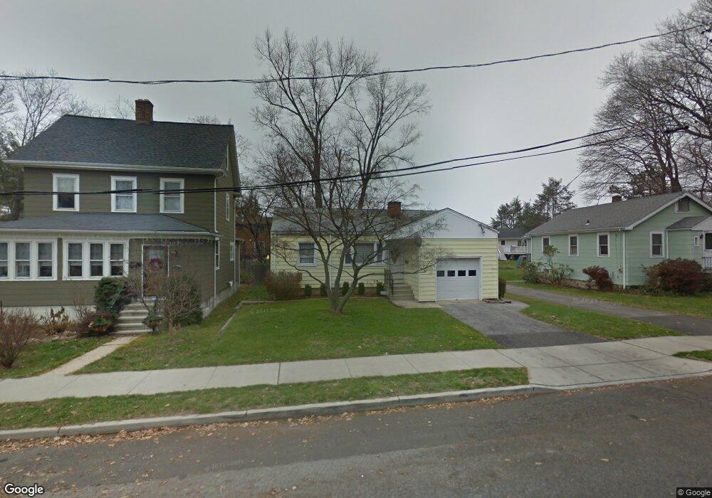 22 Hallmark Place, Stamford, CT 06906 - photo 1