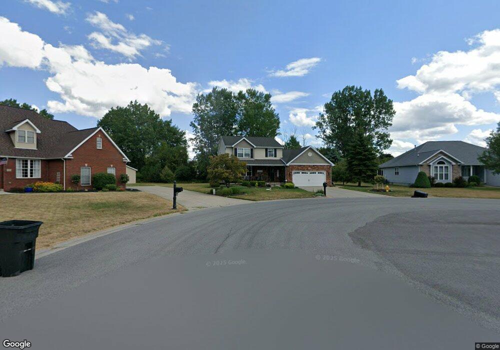 7215 Erica Ln, North Tonawanda, NY 14120 - photo 1