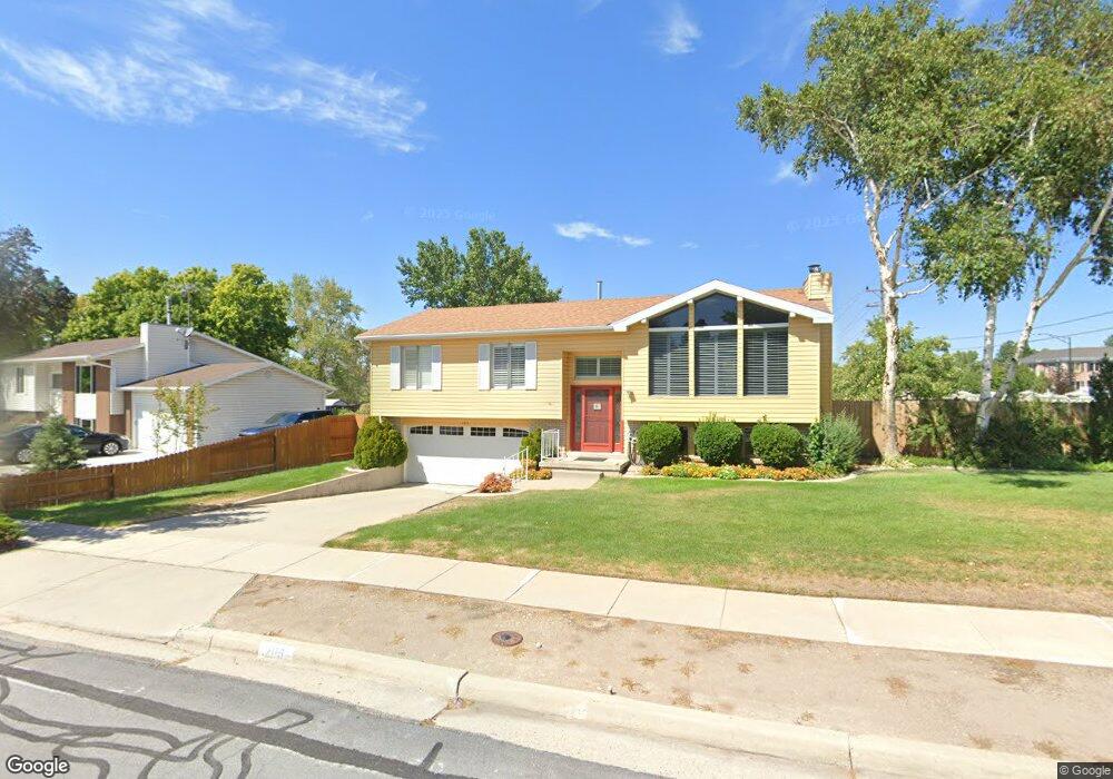 1289 E Quail Creek Dr, Sandy, UT 84094 - photo 1